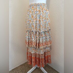 Cupcakes and Cashmere boho tiered midi skirt size‎ Small